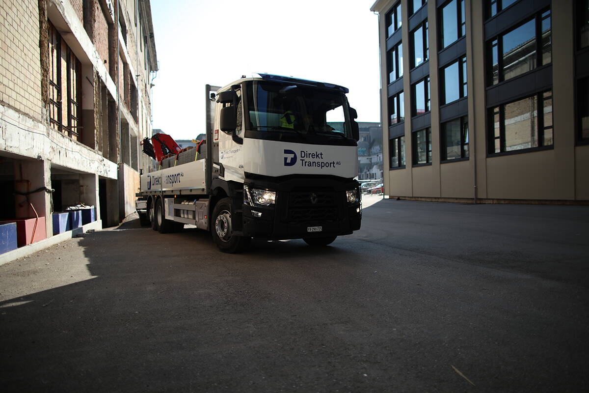 lkw-baustofftransport-lieferung.jpg